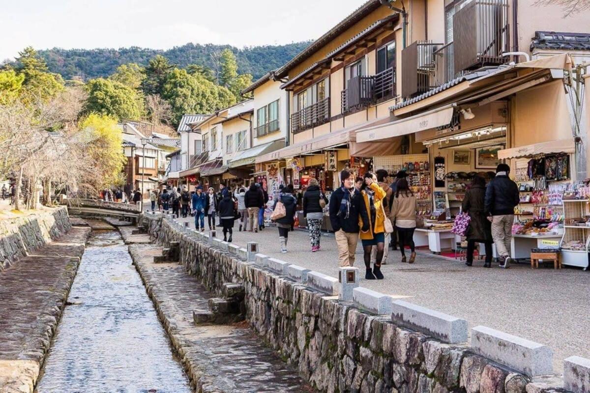 Ishiki - Location 2 Min Hiroshimjr Station, Up To 10 Ppl Apartment *